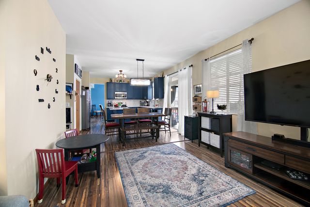 164 S Palmer Drive, Bolingbrook, IL 60490