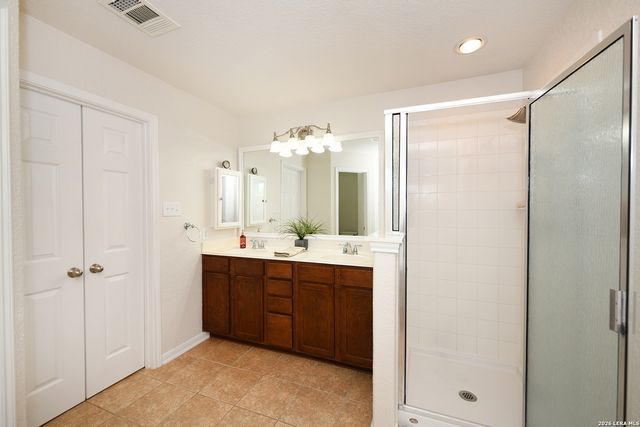 23815 Misty peak, San Antonio, TX 78258