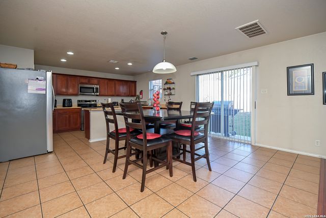 7207 Avery, Live Oak, TX 78233