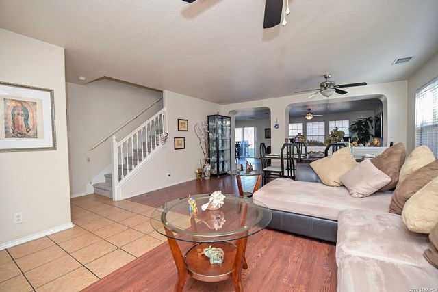 7207 Avery, Live Oak, TX 78233