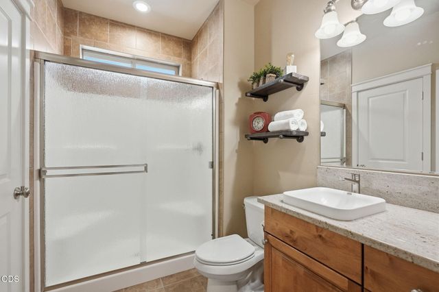 61156 SE Sydney Harbor Drive, Bend, OR 97702