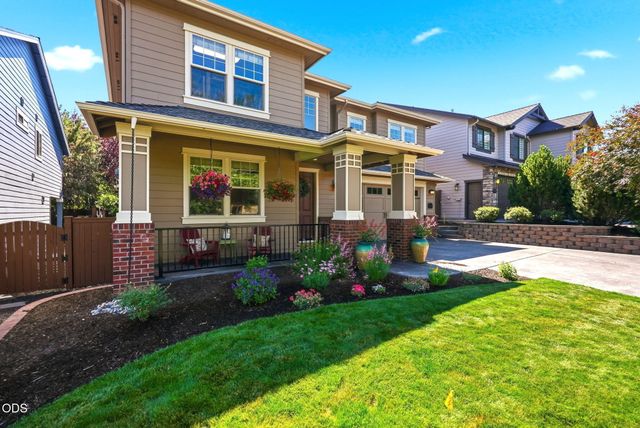 61156 SE Sydney Harbor Drive, Bend, OR 97702