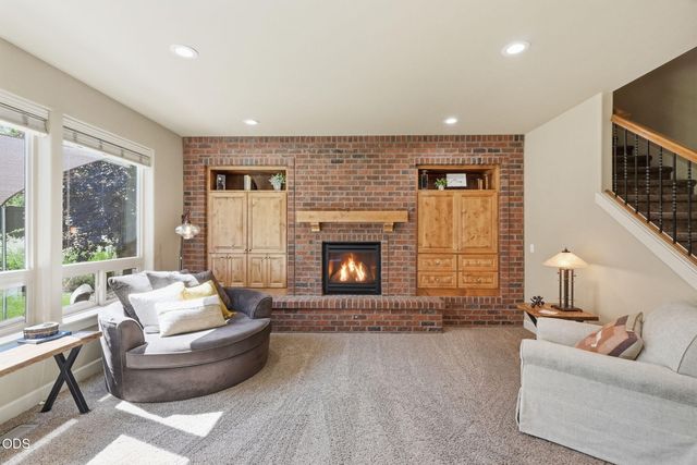 61156 SE Sydney Harbor Drive, Bend, OR 97702
