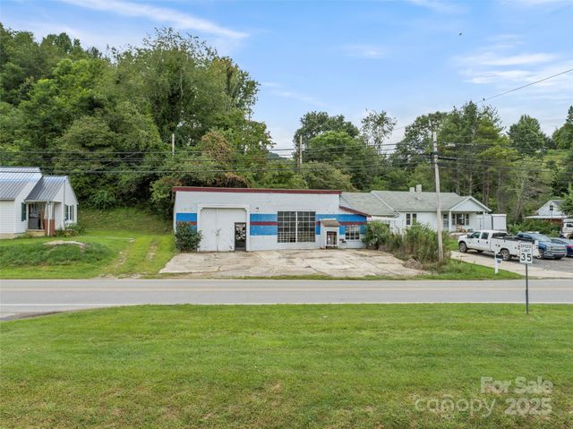 219 Burnsville School Road, Burnsville, NC 28714