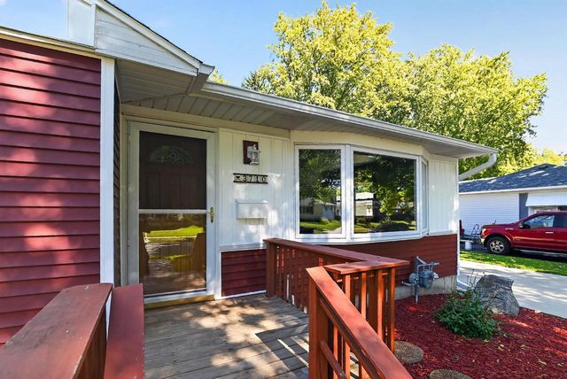 3710 Sussex Lane, Madison, WI 53714
