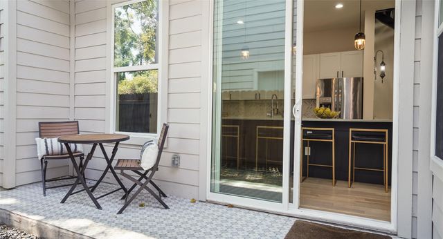 607 E 49th ST A, Austin, TX 78751