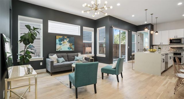 607 E 49th ST A, Austin, TX 78751