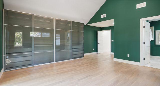 607 E 49th ST A, Austin, TX 78751