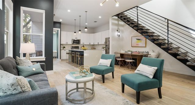 607 E 49th ST A, Austin, TX 78751