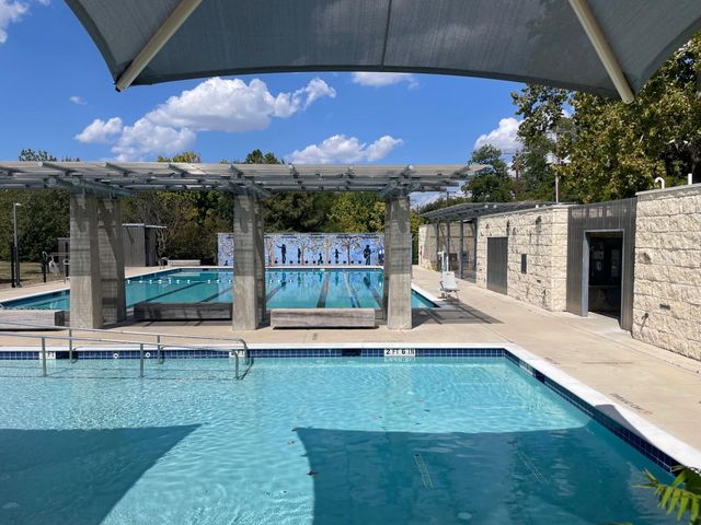 607 E 49th ST A, Austin, TX 78751