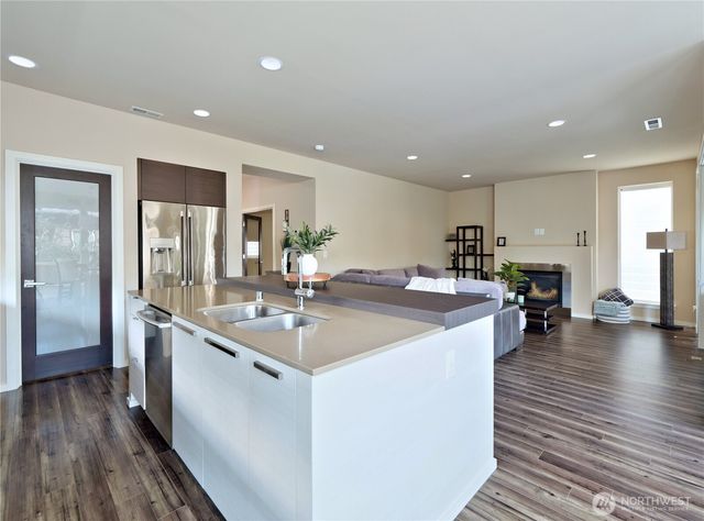 4133 171st Street SE, Bothell, WA 98012