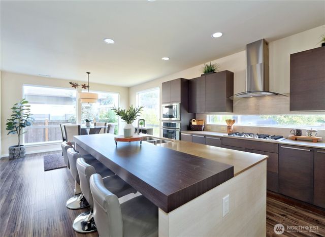 4133 171st Street SE, Bothell, WA 98012