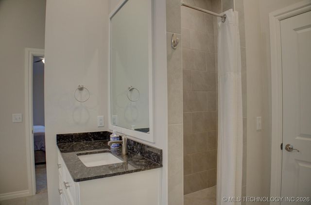 2904 S 8th Street, Broken Arrow, OK 74012