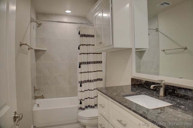 2904 S 8th Street, Broken Arrow, OK 74012