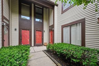 24225 Evergreen Road, Southfield, MI 48075