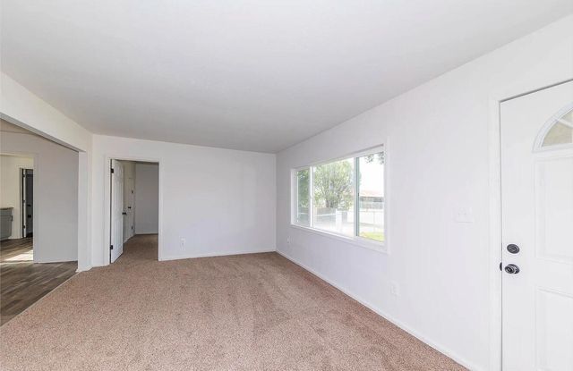 725 East Avenue, Red Bluff, CA 96080