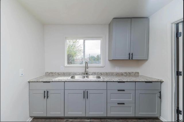 725 East Avenue, Red Bluff, CA 96080