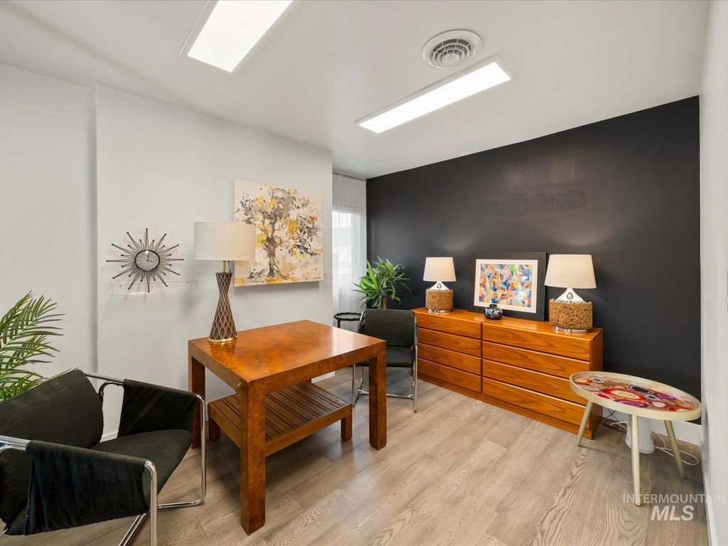 128 S Eagle Rd, Eagle, ID 83616 photo 18