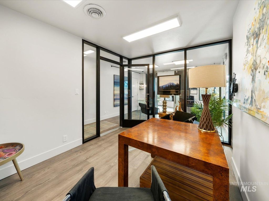 128 S Eagle Rd, Eagle, ID 83616 photo 19