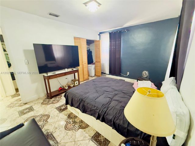 4521 NW 179th Street, Miami Gardens, FL 33055