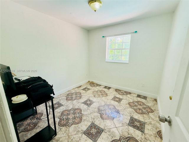 4521 NW 179th Street, Miami Gardens, FL 33055