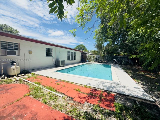 4521 NW 179th Street, Miami Gardens, FL 33055
