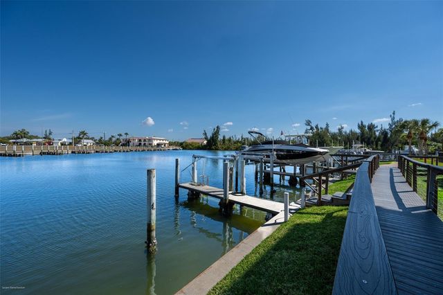 1340 ROCK DOVE COURT 144, Punta Gorda, FL 33950