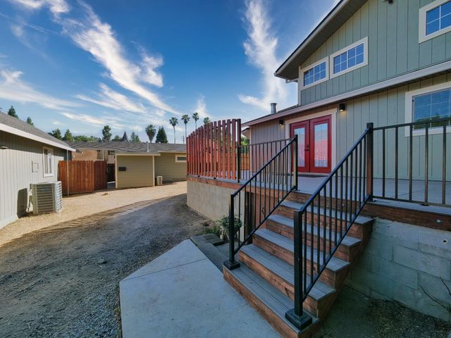 7081 Kayo Dr, Penryn, CA 95663