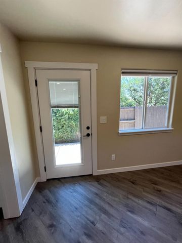 7081 Kayo Dr, Penryn, CA 95663