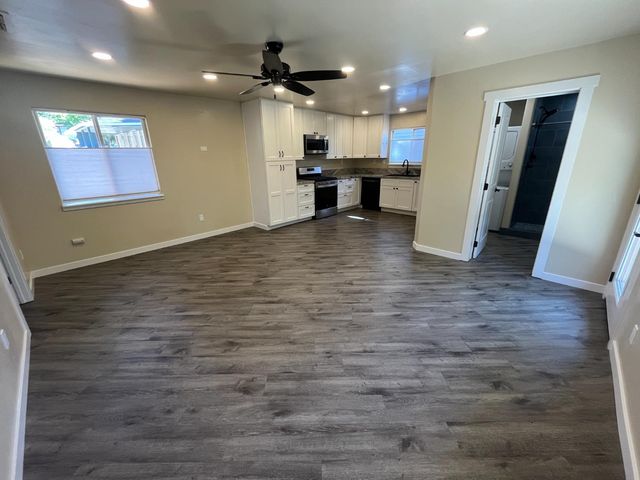 7081 Kayo Dr, Penryn, CA 95663