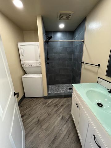 7081 Kayo Dr, Penryn, CA 95663