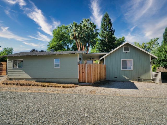 7081 Kayo Dr, Penryn, CA 95663