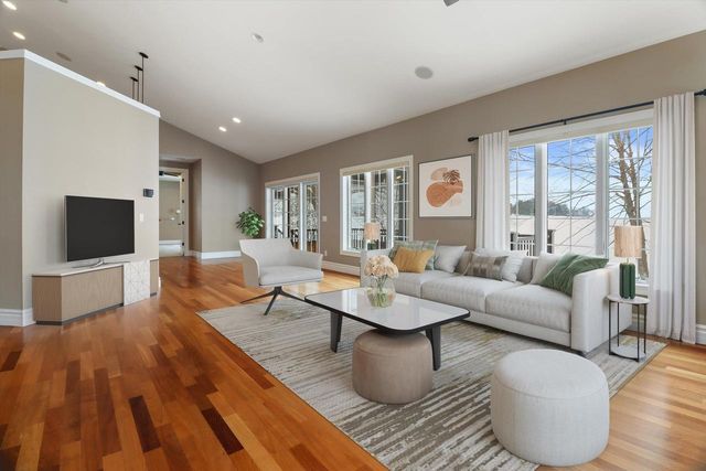 325 Riviera Street, Oregon, WI 53575