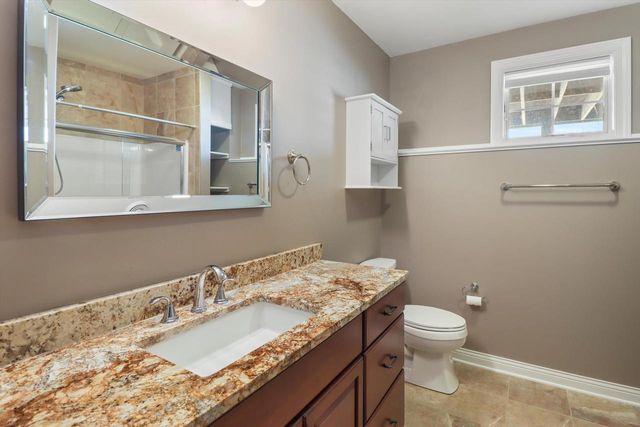 325 Riviera Street, Oregon, WI 53575