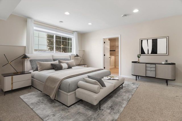 325 Riviera Street, Oregon, WI 53575