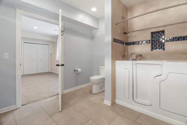 325 Riviera Street, Oregon, WI 53575