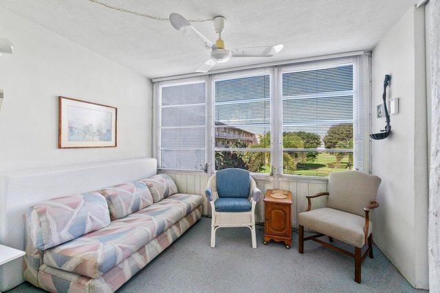 2615 NE 3rd Court 308, Boynton Beach, FL 33435