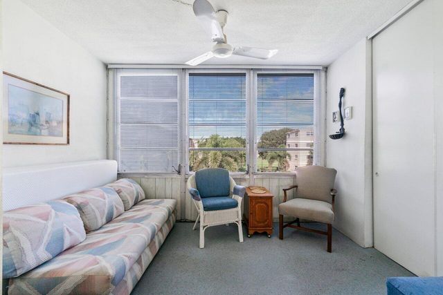 2615 NE 3rd Court 308, Boynton Beach, FL 33435