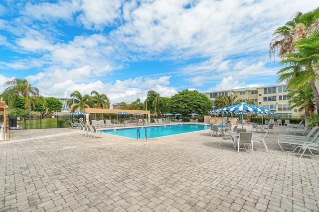 2615 NE 3rd Court 308, Boynton Beach, FL 33435