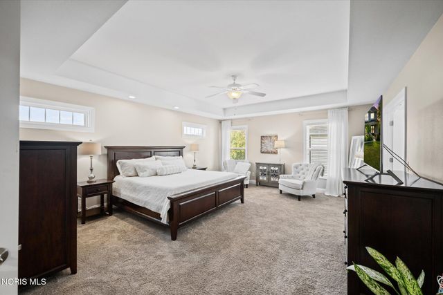 2348 Sunflower Court, Perrysburg, OH 43551