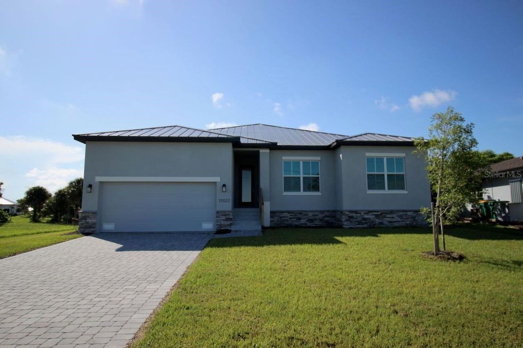 17022 ESPANA CIRCLE, Punta Gorda, FL 33955