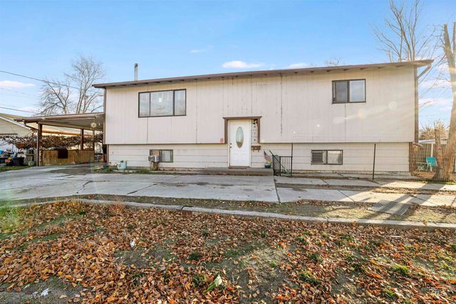 414 Heyburn Ave, Twin Falls, ID 83301