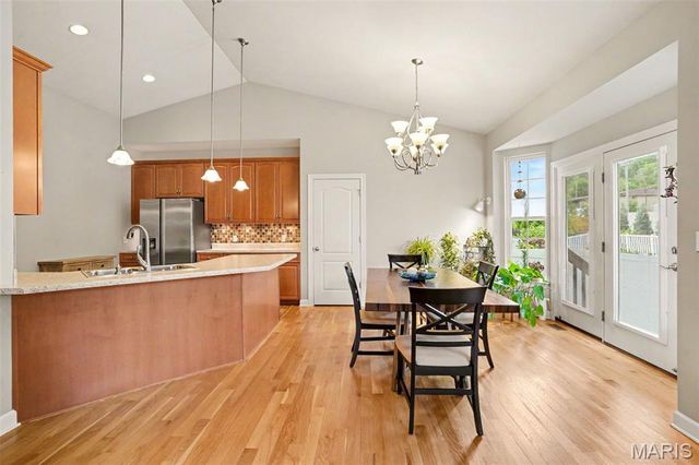 1109 Winter Lake Drive, Fenton, MO 63026