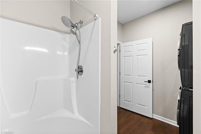 634 Eisenhower Street, Yadkinville, NC 27055
