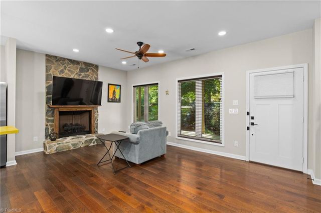 634 Eisenhower Street, Yadkinville, NC 27055