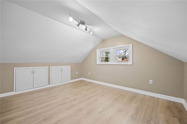 434 Crossfield Road, Irondequoit, NY 14609