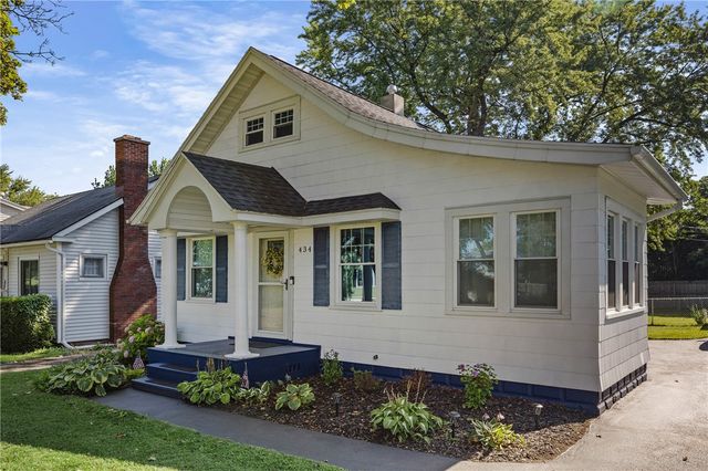 434 Crossfield Road, Irondequoit, NY 14609