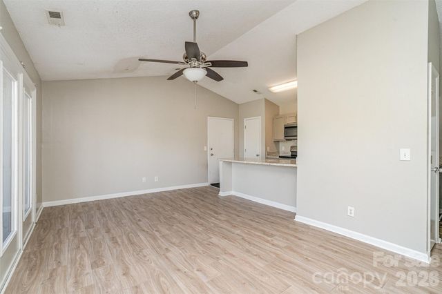 6165 Meadow Rose Lane, Charlotte, NC 28215