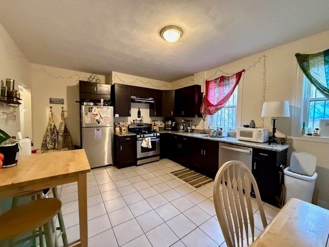 6 Eldora 1, Boston, MA 02120