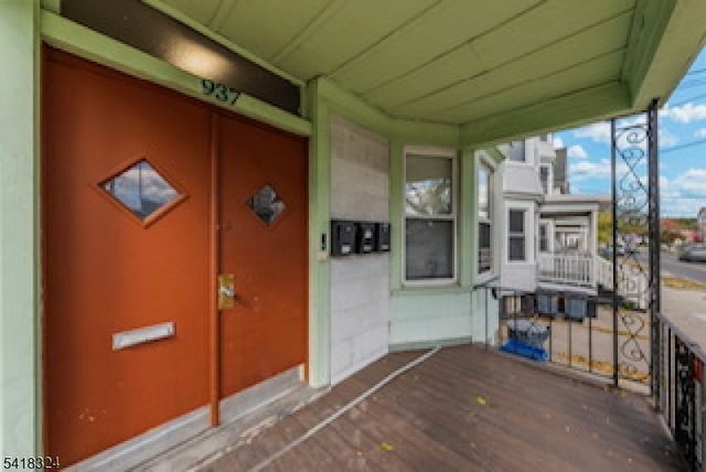 937 Grove St, Irvington Twp., NJ 07111